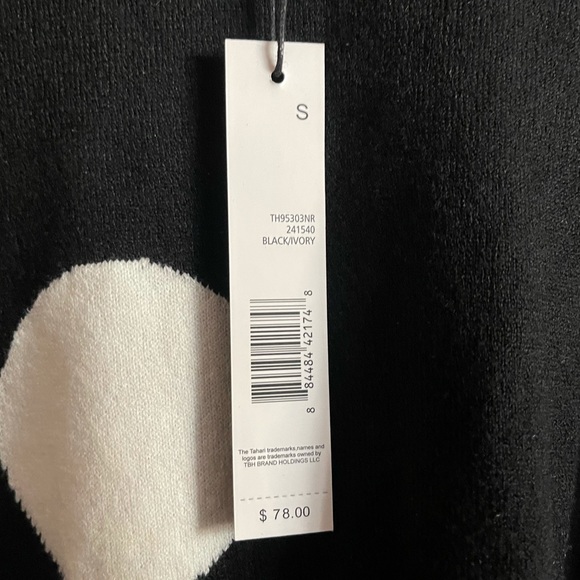 Black and white Polka dot crew sweater T Tahari. - Picture 3 of 5